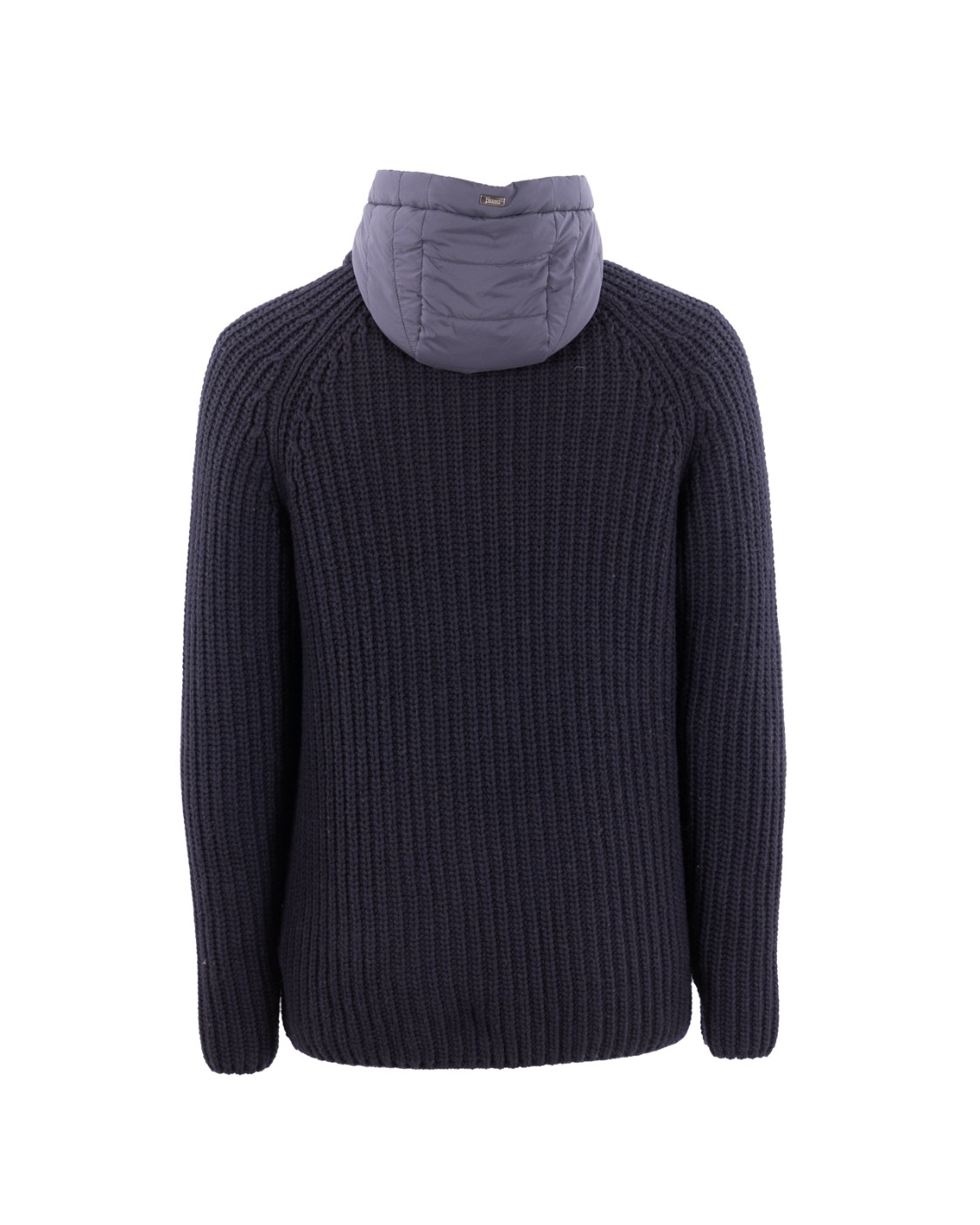shop HERNO Saldi Bomber: Herno cardigan in infinity wool ed ecoage.
Vestibilità regolare.
Punto pannocchia.
Finezza 3.
Pettorina staccabile con cappuccio e zip a doppio cursore.
Chiusura con bottoni.
Tasche a filetto.
Imbottitura con ovatta.
Trattamento idrorepellente.
Composizione: 100% WO - TESSUTO PRINCIPALE: 100% LANA IMBOTTITURA DETTAGLI: 100% POLIESTERE IMBOTTITURA PETTORINA E CAPPUCCIO: 100% POLIESTERE FODERA PRINCIPALE: BASE: 100% POLIAMMIDE SPALMATURA: POLIURETANO.
Made in Romania.. MC000150U 70016-9200 number 8665592